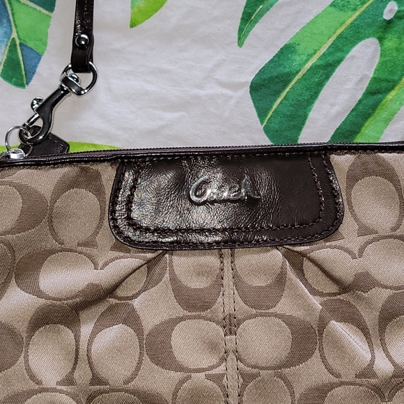 COACH WRISTLET - Picture 2 of 4